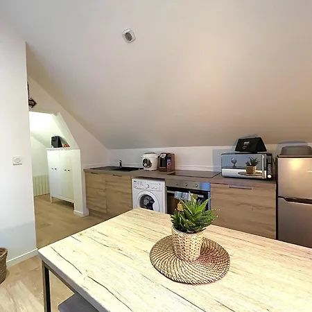 Daire Aix, 2 Pers, Chaleureux, Calme, Centre-ville Reims
